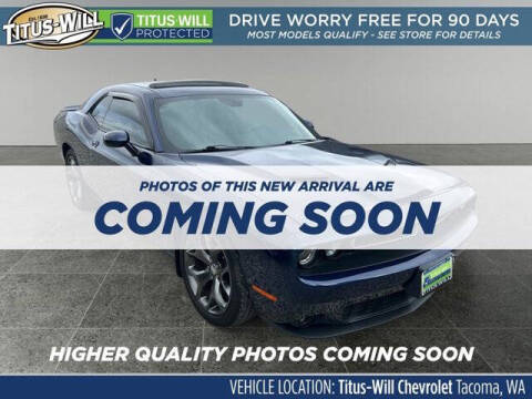 2015 Dodge Challenger SXT Plus