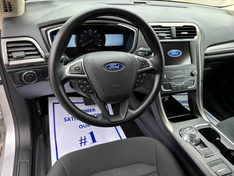 2019 Ford Fusion SE