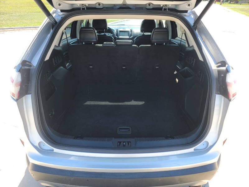 2019 Ford Edge Titanium