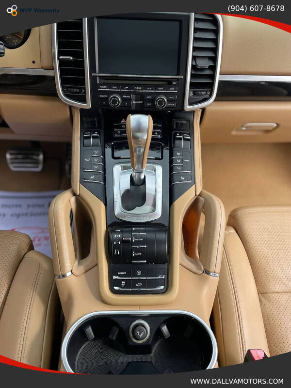 2011 Porsche Cayenne S