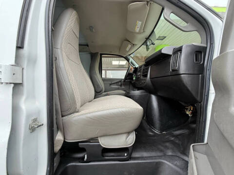 2016 Chevrolet Express 2500