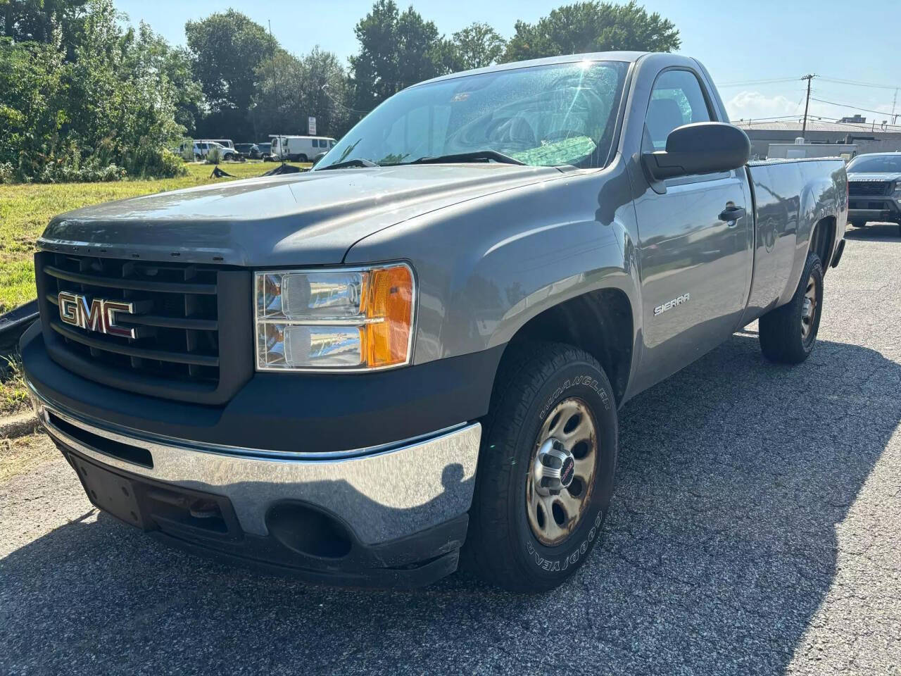 2012 GMC Sierra 1500 Work Truck 4x4 Work Truck 2dr Regular Cab 8 ft. LB 1
