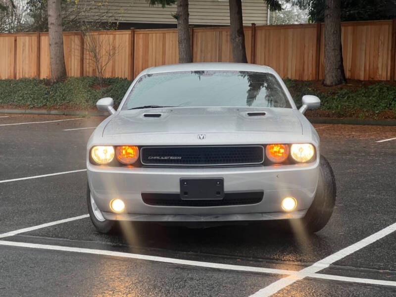 2010 Dodge Challenger SE