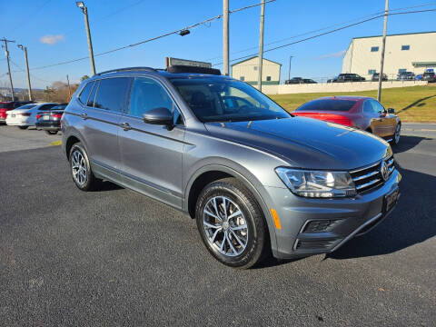 2020 Volkswagen Tiguan for sale at John Huber Automotive LLC in New Holland PA