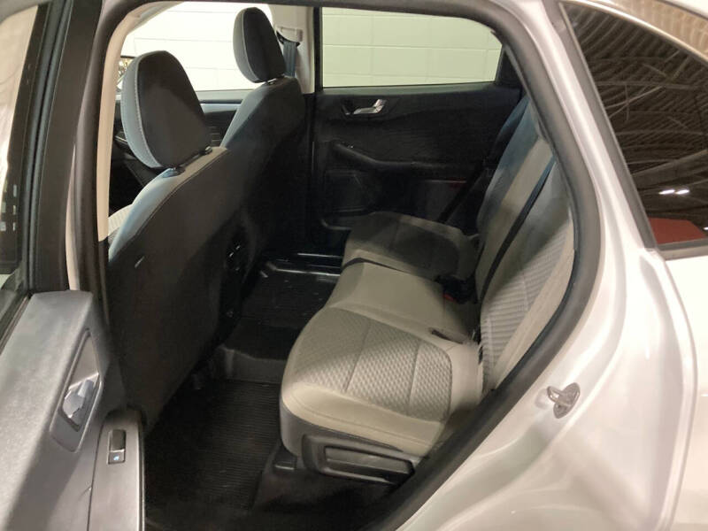 2021 Ford Escape Hybrid SE