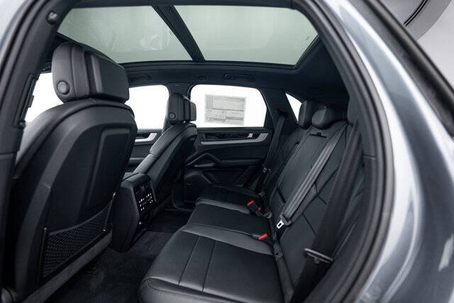 2026 Porsche Cayenne