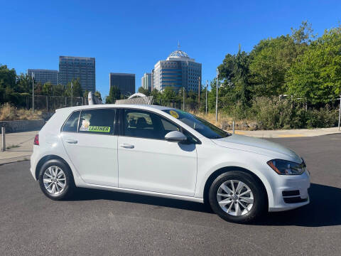 2015 Volkswagen Golf TSI SE