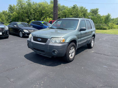 2006 Ford Escape for sale at US 30 Motors in Crown Point IN