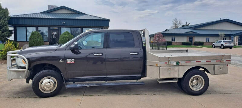 2010 Dodge Ram Pickup 3500 for sale at ARK AUTO LLC in Roanoke IL
