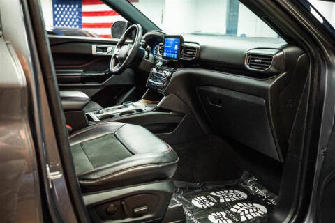 2022 Ford Explorer ST-Line