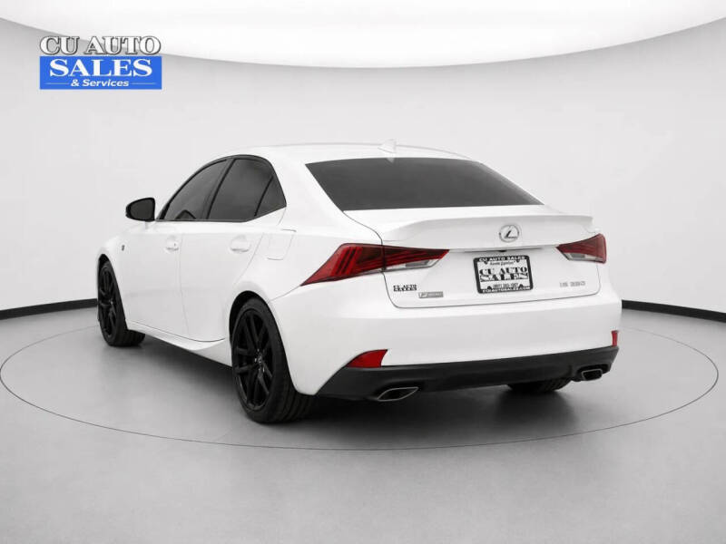 2020 Lexus IS 350