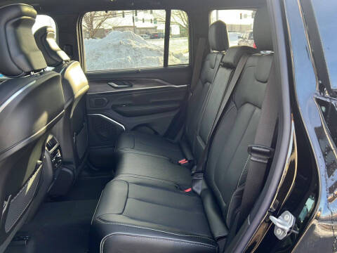 2025 Jeep Grand Cherokee Overland