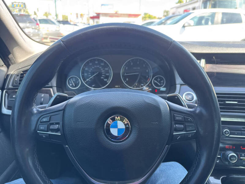 2016 BMW 5 Series 528i xDrive