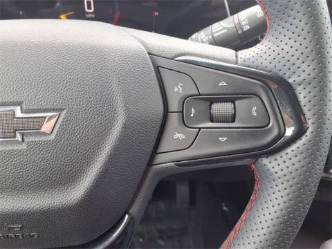 2025 Chevrolet Trax RS