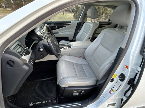 2015 Lexus LS 460