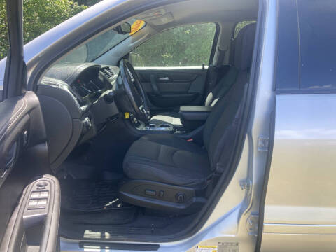 2015 GMC Acadia SLE-2