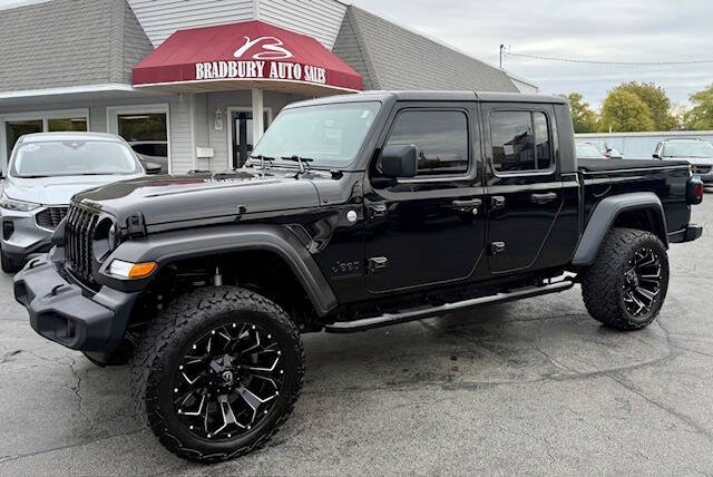 2020 Jeep Gladiator Sport S