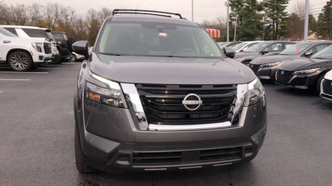 2025 Nissan Pathfinder SV