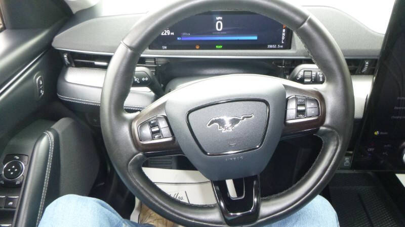 2021 Ford Mustang Mach-E Select