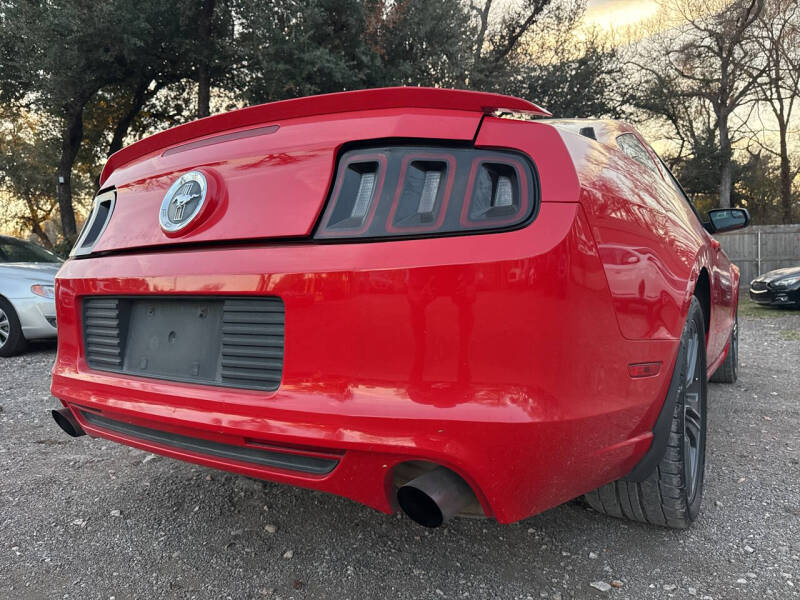 2013 Ford Mustang V6