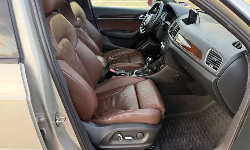 2017 Audi Q3 2.0T quattro Prestige