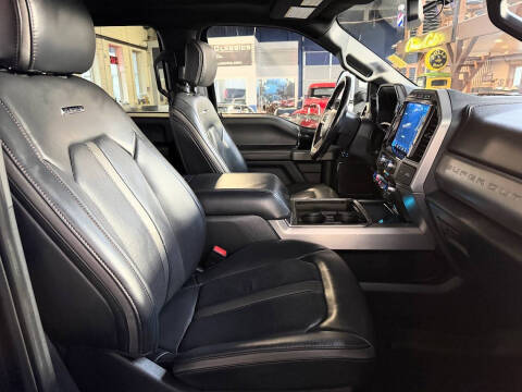 2022 Ford F-350 Super Duty Platinum