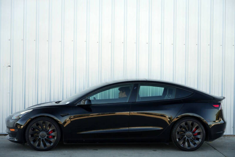 2022 Tesla Model 3 Performance