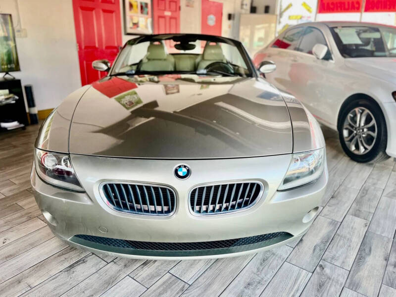 2005 BMW Z4 2.5i