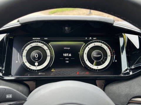 2025 Aston Martin Vantage