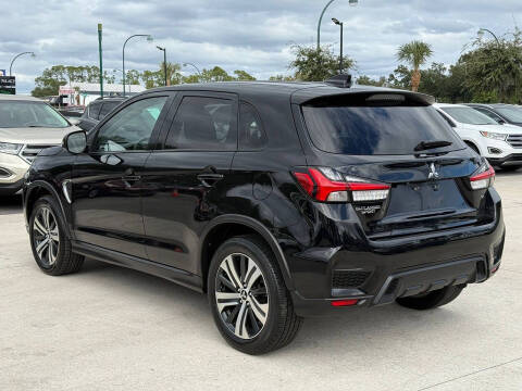 2020 Mitsubishi Outlander Sport SE