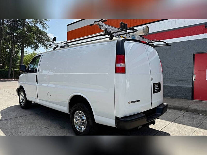 2018 Chevrolet Express 2500