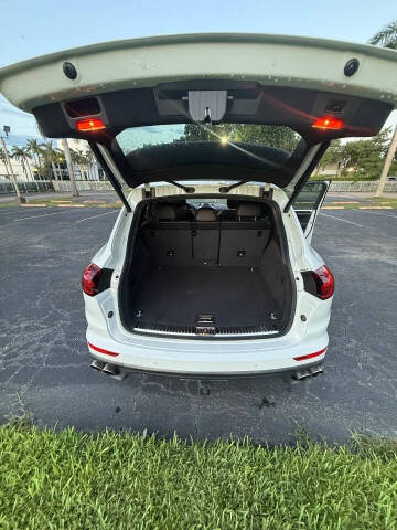 2015 Porsche Cayenne S