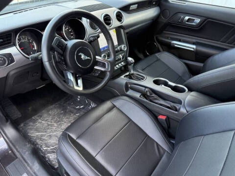 2022 Ford Mustang EcoBoost Premium