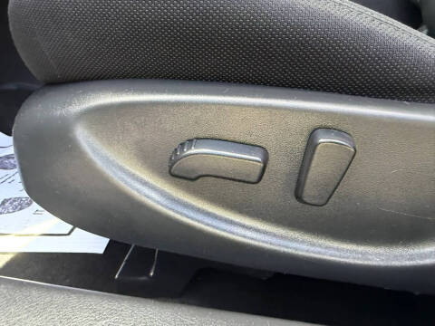 2016 Nissan Maxima