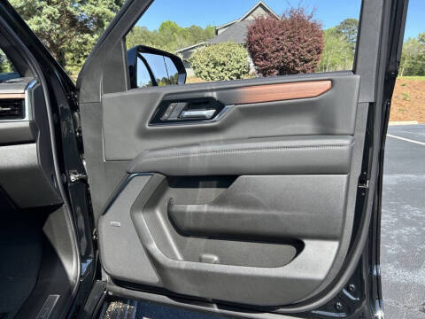 2025 GMC Yukon Denali