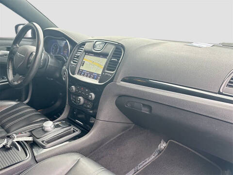 2021 Chrysler 300 S V6