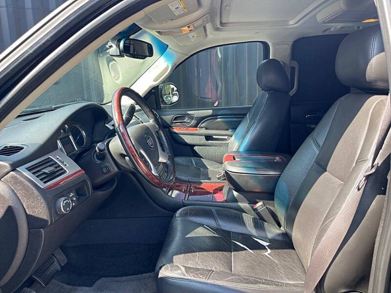 2012 Cadillac Escalade EXT Premium