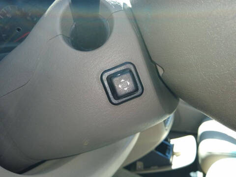 2005 Cadillac DeVille DHS