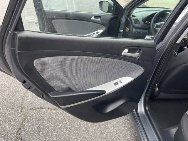 2013 Hyundai Accent GS