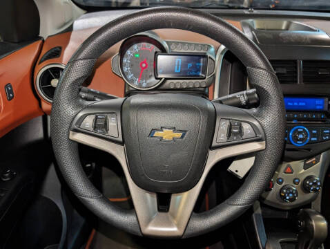 2015 Chevrolet Sonic LT Auto