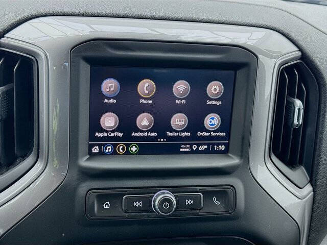 2022 Chevrolet Silverado 1500 Custom