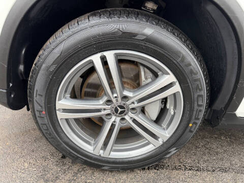 2022 Mercedes-Benz GLC GLC 300 4MATIC