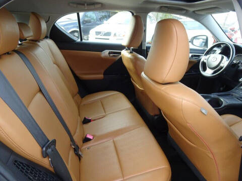 2011 Lexus CT 200h Premium