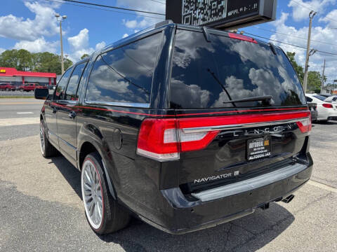 2016 Lincoln Navigator L Select