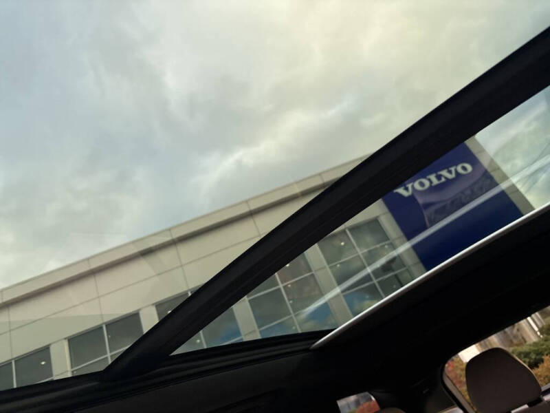 2025 Volvo XC90 B6 Plus Bright Theme 7P