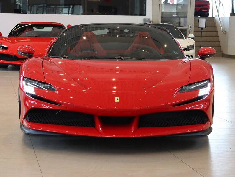 2022 Ferrari SF90 Spider