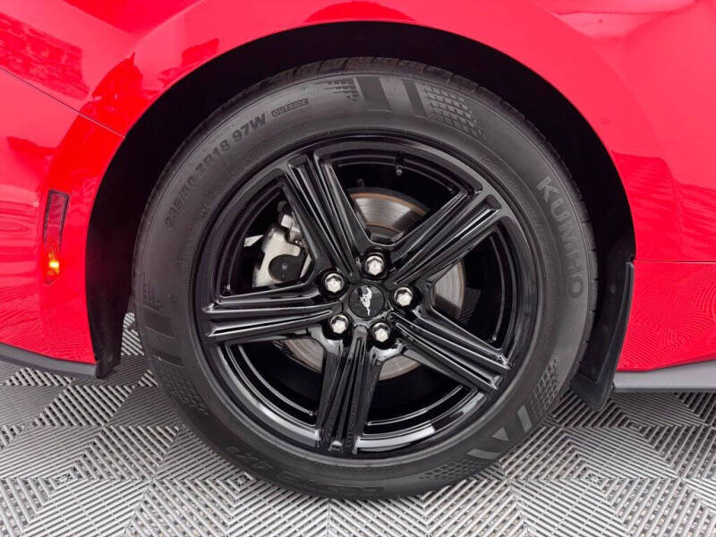 2024 Ford Mustang EcoBoost