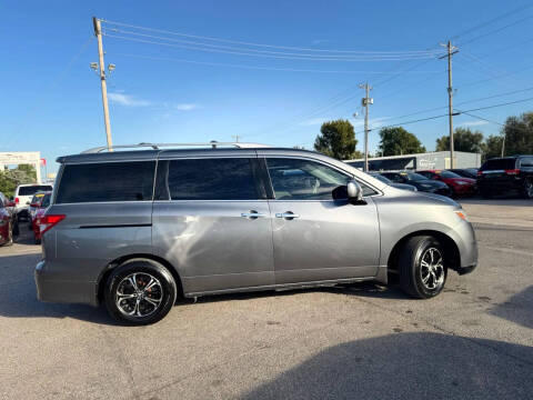 2015 Nissan Quest