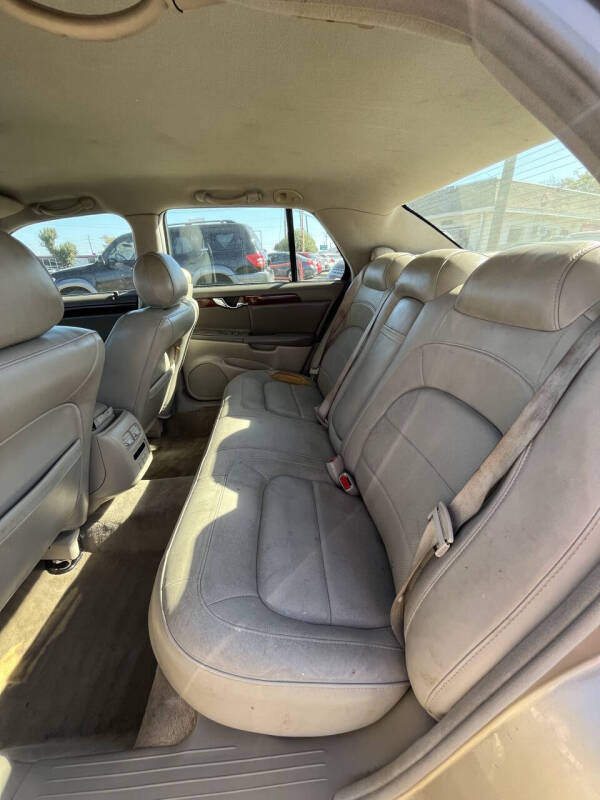 2005 Cadillac DeVille