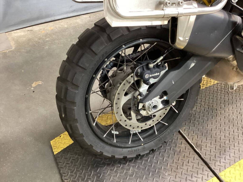2020 Ducati Multistrada 950 S Spoked Wheel